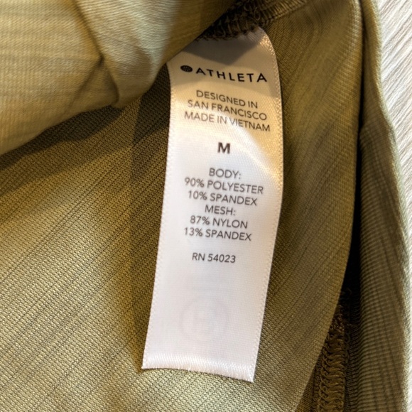 Athleta Women’s Shadow Olive Pacifica Illume UPF Fitted Tee - Medium - Picture 4 of 6